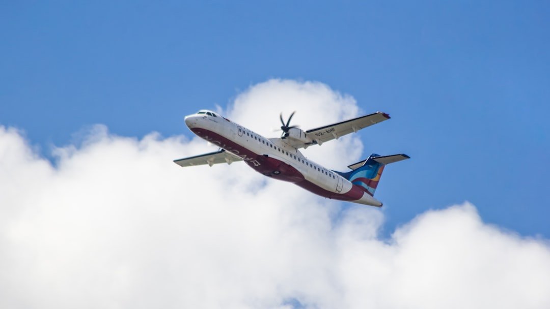 JSX brings skip-the-terminal flying to the Bay Area