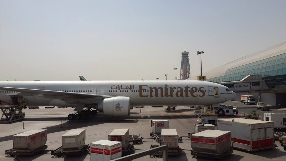 Hormuz Standoff Drags On: What It Means for Nomads Flying Through Dubai, Doha and Abu Dhabi